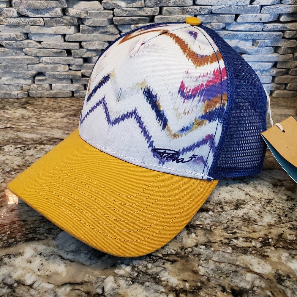 NWT Prana Trucker Hat